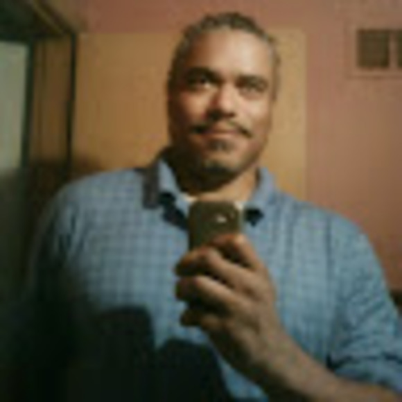 Meet your Posher, David - Picture 1 of 1